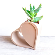 Load image into Gallery viewer, HEART