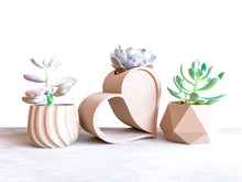 Load image into Gallery viewer, HEART