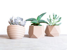 Load image into Gallery viewer, KAZAN