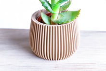 Upload image into Gallery viewer, LONDON