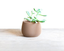 Upload image into Gallery viewer, OSAKA