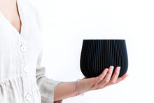 Load image into Gallery viewer, LONDON LARGE